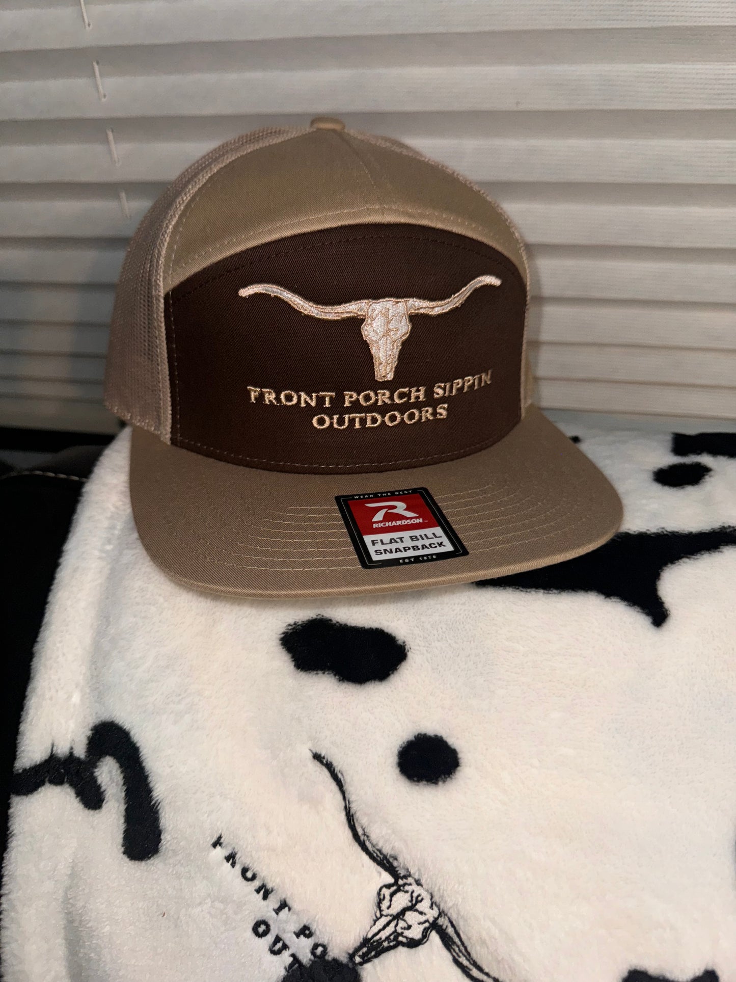 Tan/brown 7 panel
