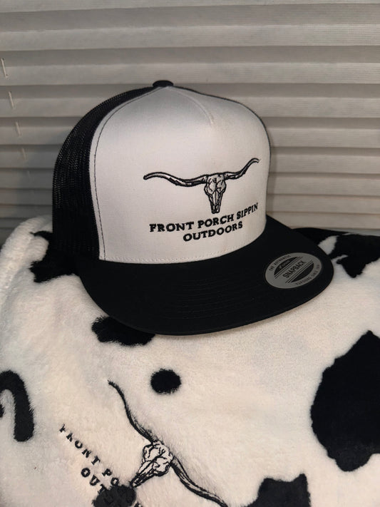 Black/white SnapBack!